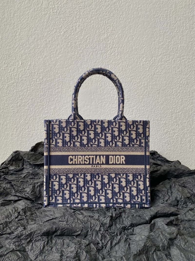 Christian Dior Shopping Bags